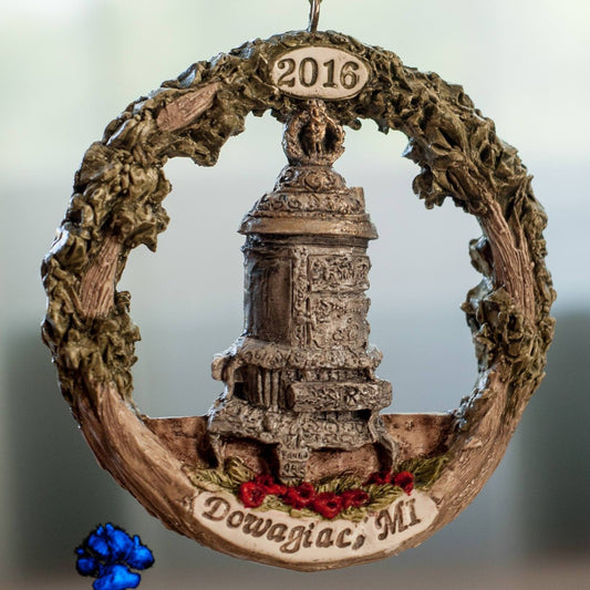 2016 Round Oak Ornament